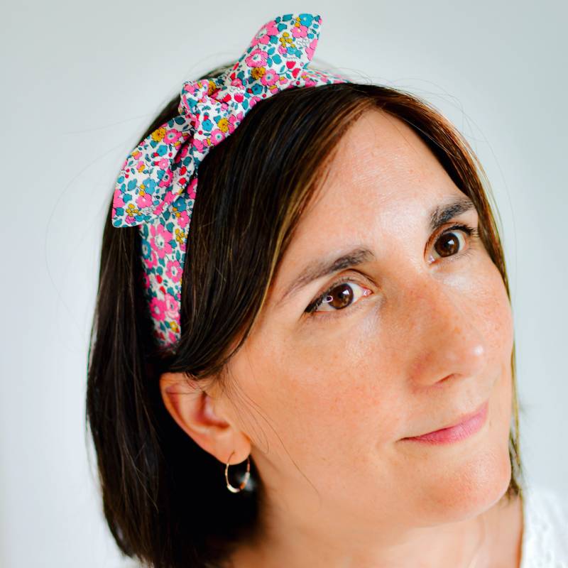 Liberty Betsy Ann Rosa Pfingstrose Kleine Blume Stirnband Zum Binden Im Haar Für Baby, Kind, Frau von FilGoodCreations