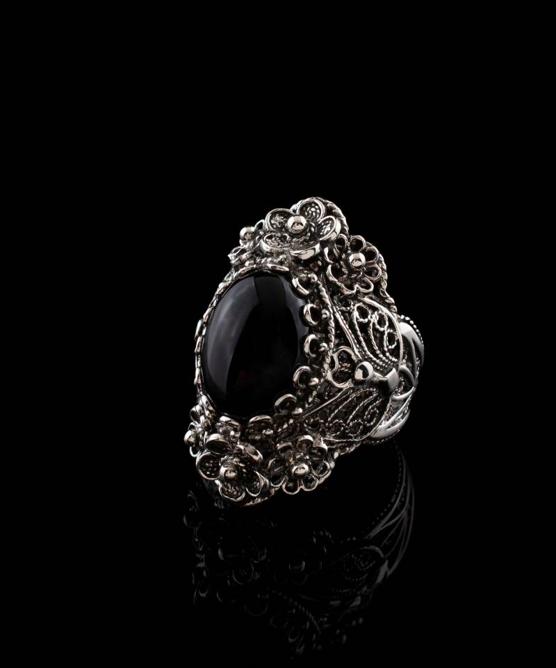 Schwarze Onyx Silber Oval Gothic Statement Ring, 925 Sterling Artisan Made Handgefertigte Goth Filigree Cocktail Ring Handgemachter Frauen Schmuck von FiligranSilver