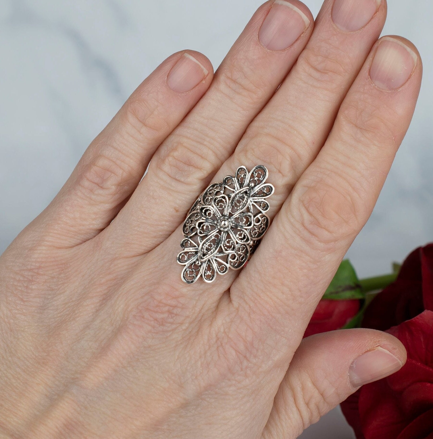 925 Sterling Silber Frauen Statement Langer Ring, Handwerker Handgefertigte Spitze Stickerei Filigree Ring von FiligranUSA