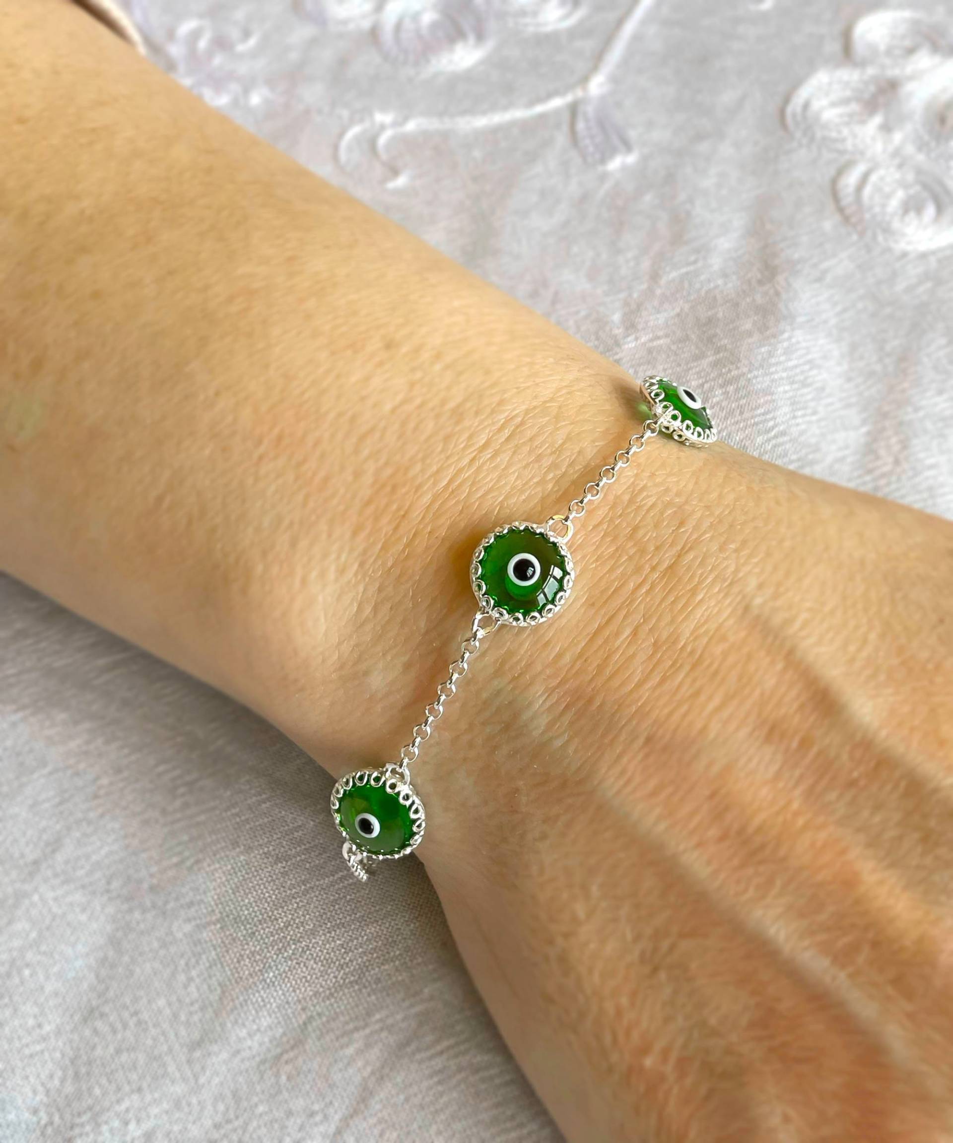 sterling Silber Mint Grün Evil Eye Armband Für Frauen Und Mädchen 10 Mm Transparent Murano Glas Augen Erhältlich Verschiedene Farben von FiligranUSA