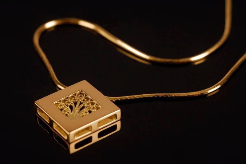 Filigraner Anhänger Aus 750Er Gold. Kollektion Salamanca Mit Und Kette. Handgefertigter Schmuck. Hergestellt in Von Luis Méndez Artesanos von FiligranaGallery