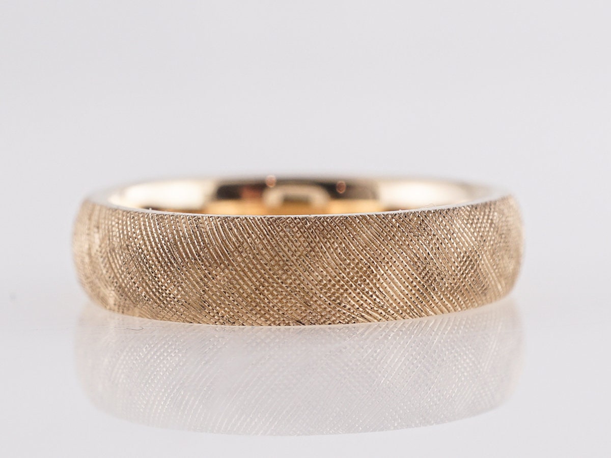 Florentiner Finish Gelbgold Hochzeitsband von FiligreeJewelers