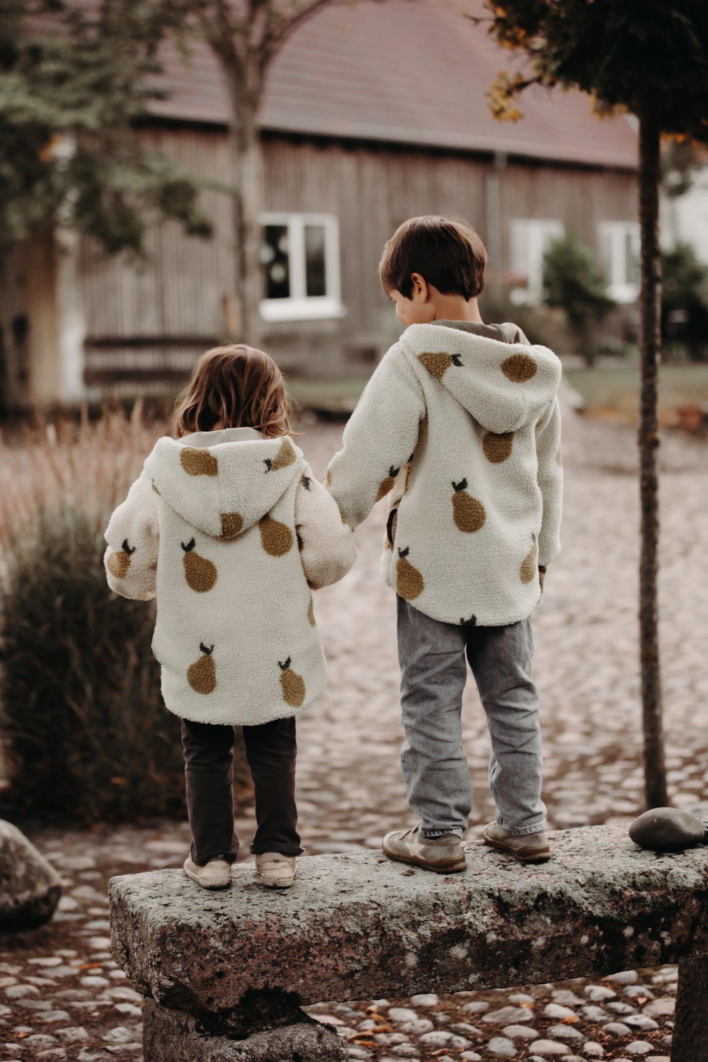 Teddyfleece Jacke „Birnen" von FilouminiDesigns