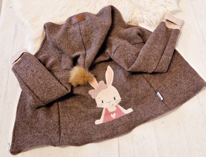 Wollwalk Jacke "Hasendame" Wollwalk Jacke "Hasendame" von FilouminiDesigns