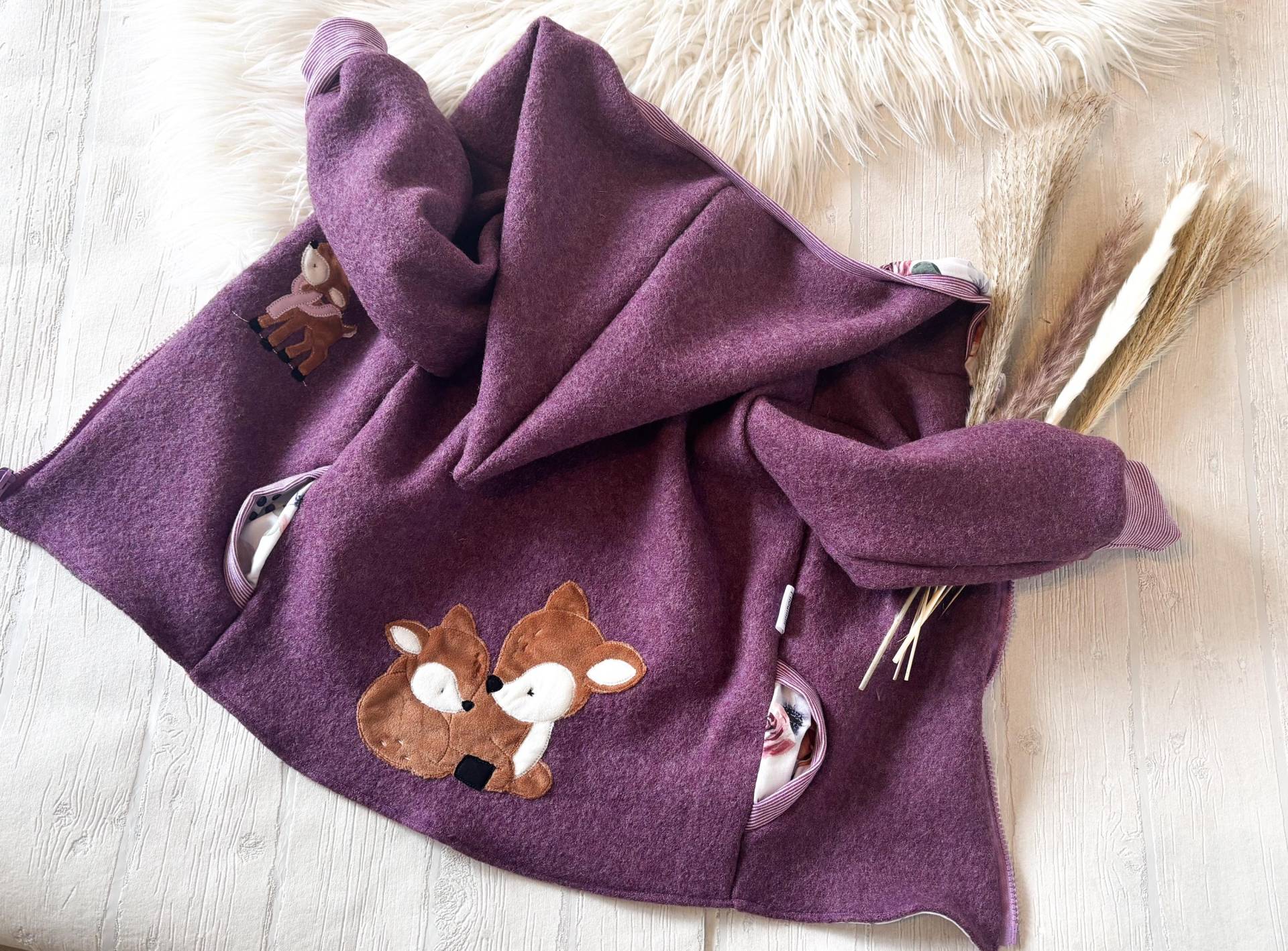 Wollwalkjacke "Rehkitz" Wollwalkjacke "Rehkitz" von FilouminiDesigns