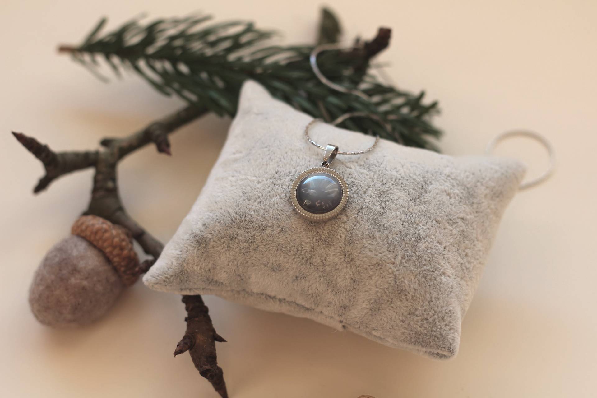Kette Mit Anhänger in Edelstahl Kette Mit Anhänger in Edelstahl von FilzArtundGefunkel