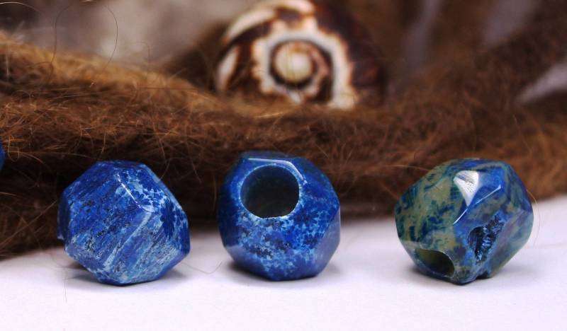2 Stück Dreadlockperlen | Blauer Korallen Jade Dreadbead Dreadschmuck von FimonacciArtifacts