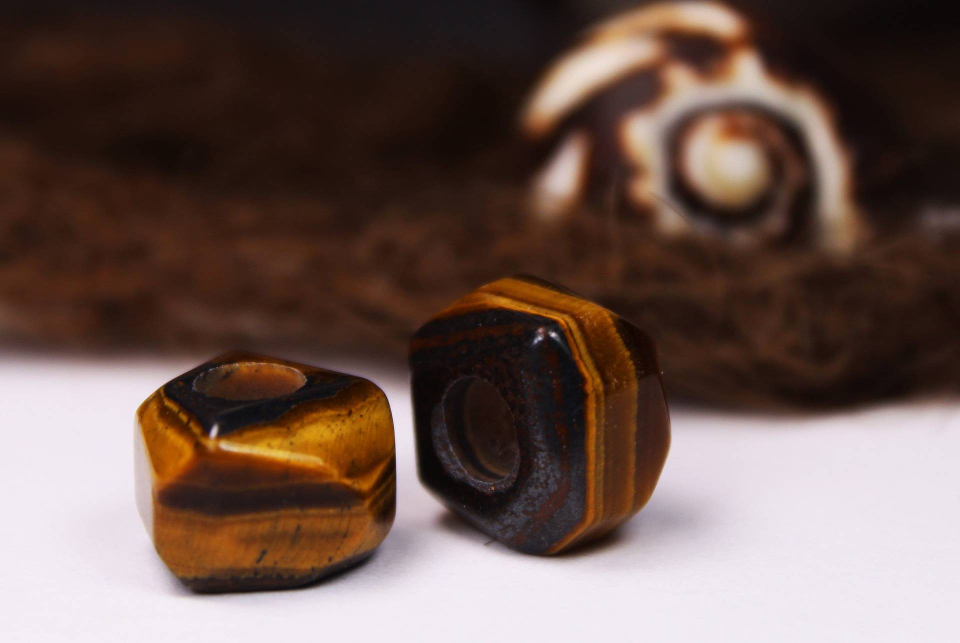 Tigerauge Dreadschmuck Set | 2 Dreadlockperlen Hippieschmuck Boho Dreadperlen Tigerauge Dreadschmuck Set | 2 Dreadlockperlen Hippieschmuck Boho Dreadperlen von FimonacciArtifacts