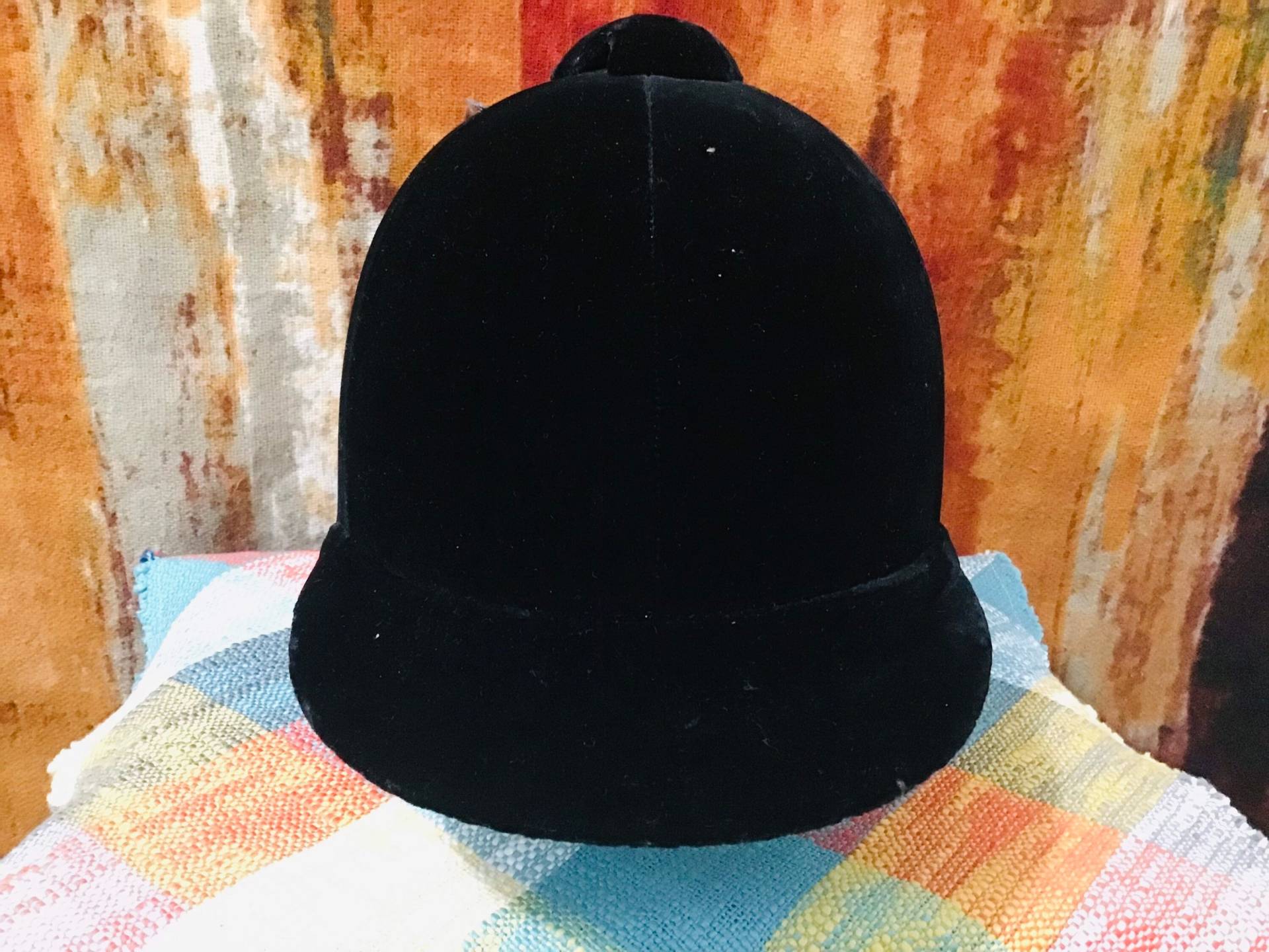Vintage Retro Kaufman Reitwaren Geschäft Reiter Reithelm Prop Cosplay Vintage Retro Kaufman Reitwaren Geschäft Reiter Reithelm Prop Cosplay von FindTheHappy7
