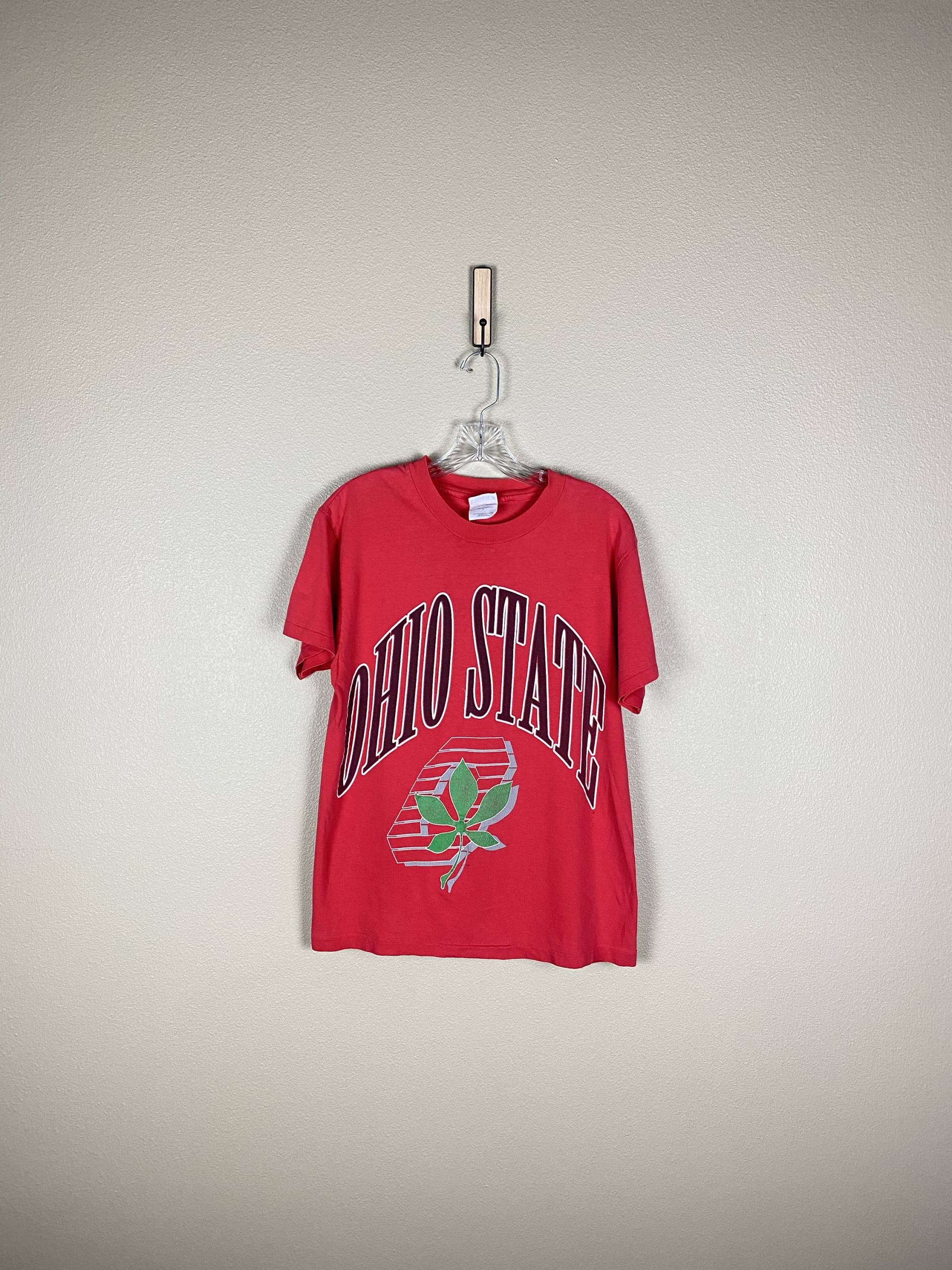 Vintage 1980Er Jahre Ohio State T-Shirt | Gr. Medium 90Er Slanted Block Scarlett Logo Buckeyes Football Osu Columbus Vintage 1980Er Jahre Ohio State T-Shirt | Gr. Medium 90Er Slanted Block Scarlett Logo Buckeyes Football Osu Columbus von FindingxFashion
