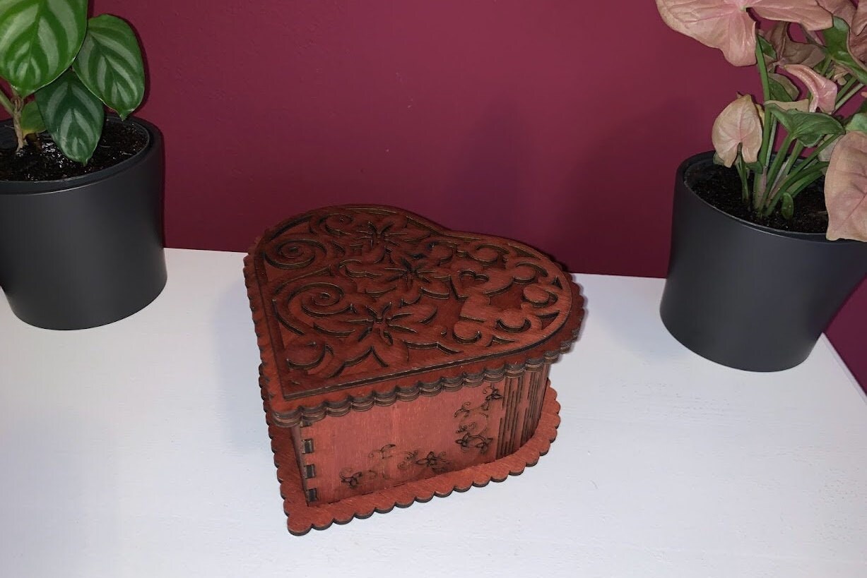 Herz Box, Kästchen Herz Box, Kästchen von FineCuttedThings