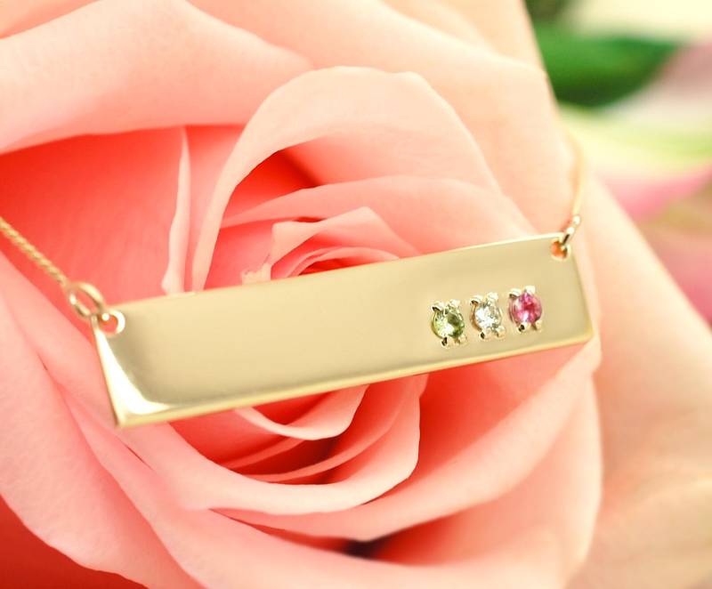 14K Solid Gold Bar Halskette Mit Steinen Geburtssteine Weihnachtsgeschenke Für Sie Mutter Kids Birthstones Personalisierter Schmuck von FineJewelrySavenko