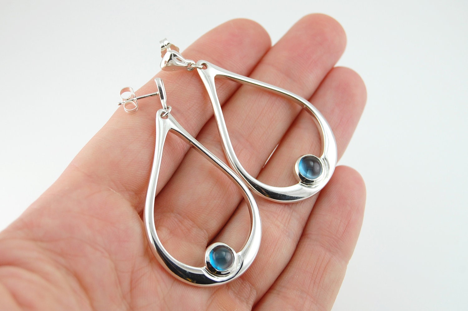 Blauer Topas Tropfen Ohrringe, Teardrop Große Ohrringe Geschenk Für Sie von FineJewelrySavenko