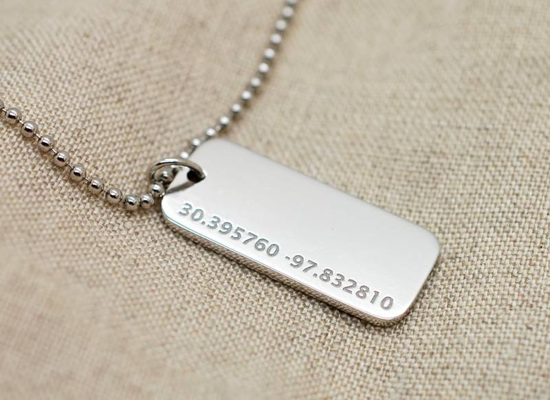 Platin Dog Tag Halskette 20. Hochzeitstag Geschenk Anhänger W Kette Benutzerdefinierte Gravierte Weihnachtsgeschenke Für Männer Frauen von FineJewelrySavenko