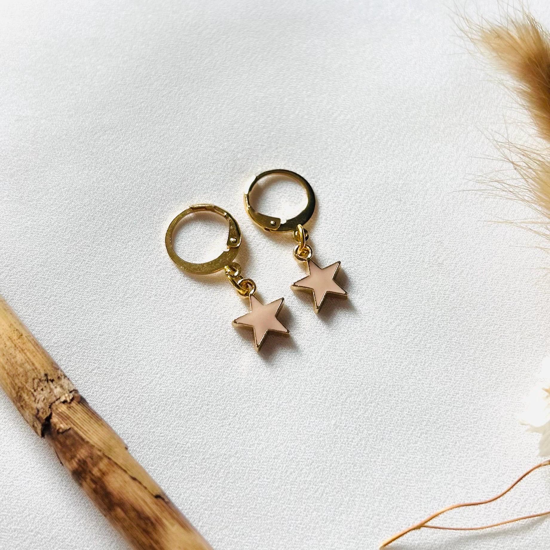 Star Ohrringe | Creolen Hängeohrringe Stern von FineLineHH