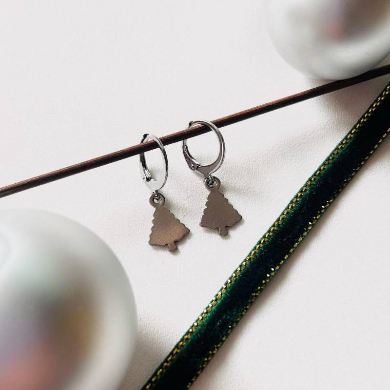 Tannenbaum Ohrringe | Xmas Silber Creolen Hängeohrringe Weihnachtsschmuck von FineLineHH