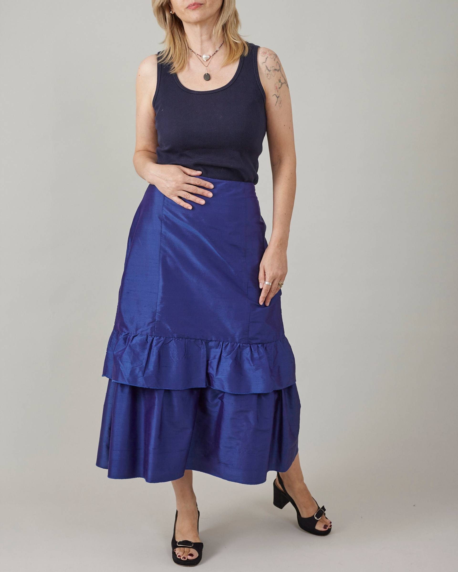 Elektrisch Blauer Seidenrock | Gerüschter Saum, Damengröße L von FineThee