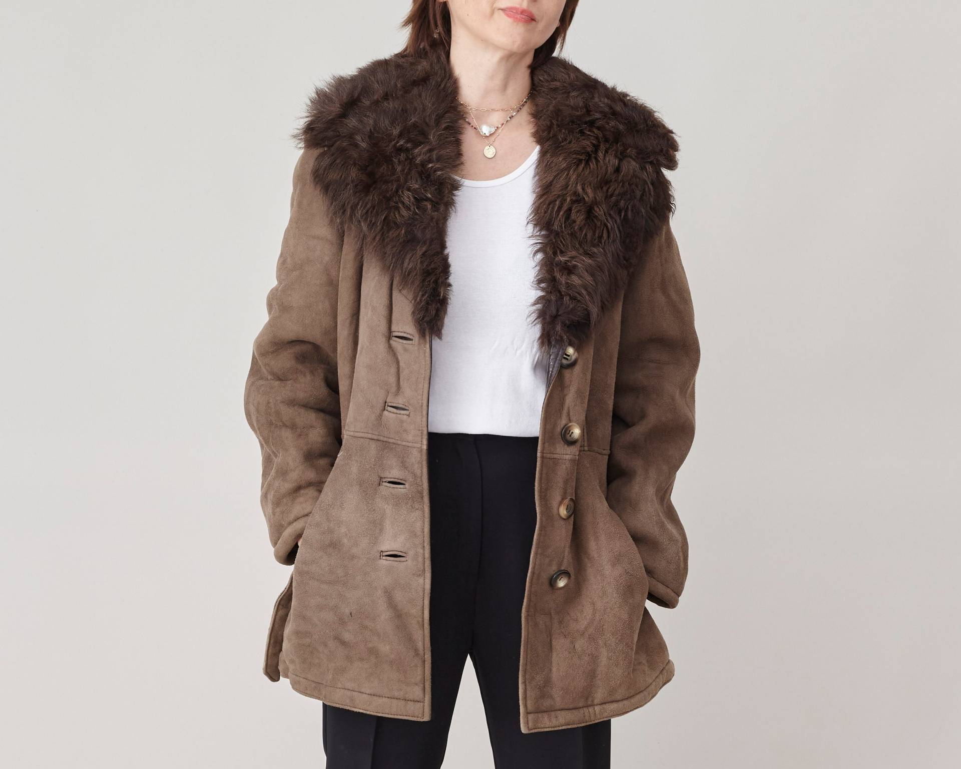 Vintage Brauner Wildledermantel Für Frauen Größe S - M | Pelzkragen Shearling Mantel Ftv1559 von FineThee