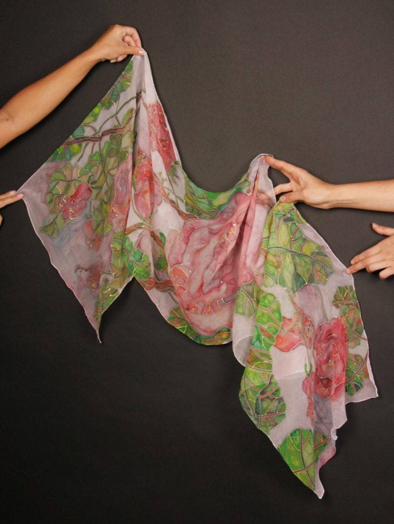 Handbemalter Seidenschal "Rosen" von FinenessArt