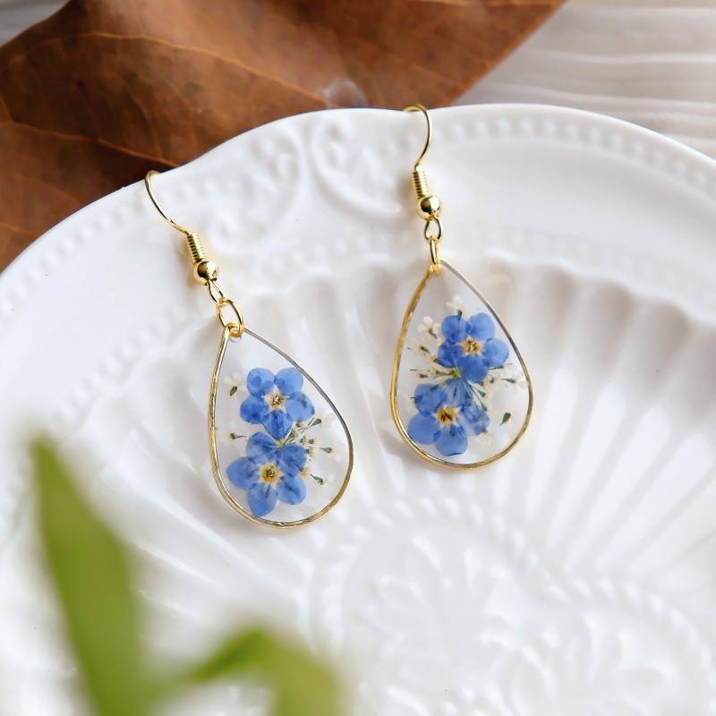 Echte Vergissmeinnicht Blumen Harz Ohrringe Handgepresste Tropfen Schmuck, Geschenke Für Sie von FingertipGarden