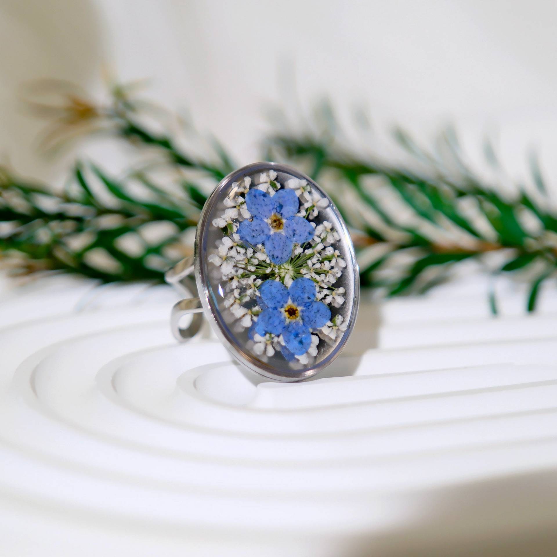 Handgemachter Vergissmeinnicht-Harzring Verstellbar Getrocknete Blumen Statement Ring Geschenke Für Sie Handgemachter Vergissmeinnicht-Harzring Verstellbar Getrocknete Blumen Statement Ring Geschenke Für Sie von FingertipGarden