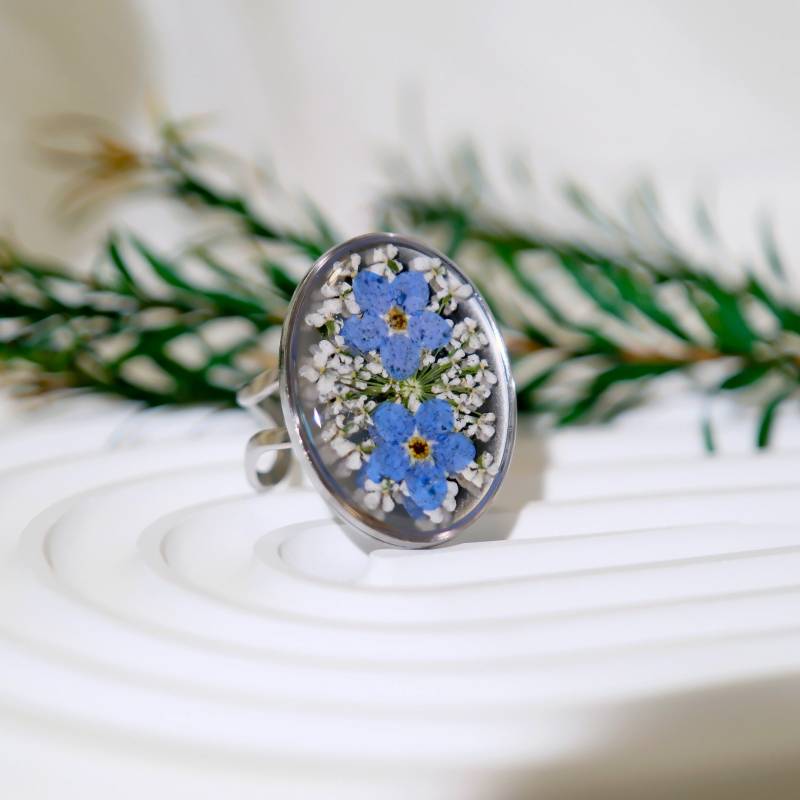 Handgemachter Vergissmeinnicht-Harzring Verstellbar Getrocknete Blumen Statement Ring Geschenke Für Sie Handgemachter Vergissmeinnicht-Harzring Verstellbar Getrocknete Blumen Statement Ring Geschenke Für Sie von FingertipGarden