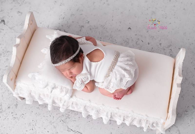 Set Body Spitzenrock Perlen Stirnband Handmade Textil Requisiten Photo Props Studio Posiert Zubehör von FinkHandmade