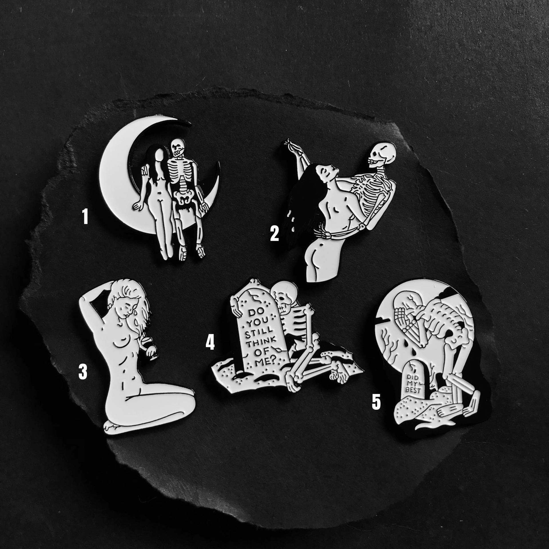Sehr Coole Goth Pins Sehr Coole Goth Pins von Finnimalism