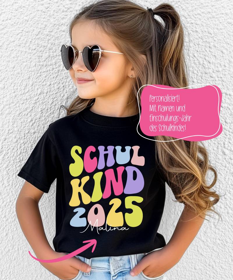 Schulkind 2025 T-Shirt, Personalisierbar, Shirt Mit Name & Jahreszahl, 2025, Geschenkidee Schulkind, Einschulung Geschenk von FiorasBoutique