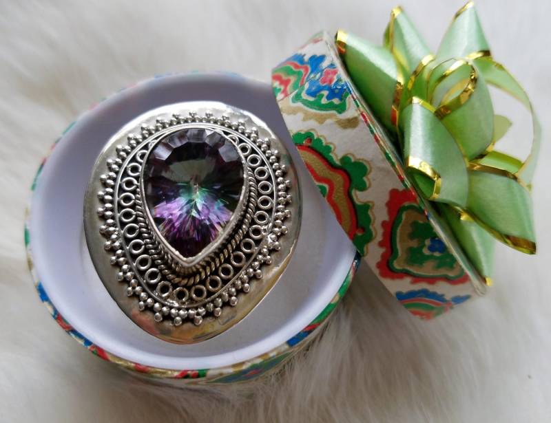 Erstaunlicher .925 Silber Queen Ring, Größe 925 Erstaunlicher .925 Silber Queen Ring, Größe 925 von Fioredoro