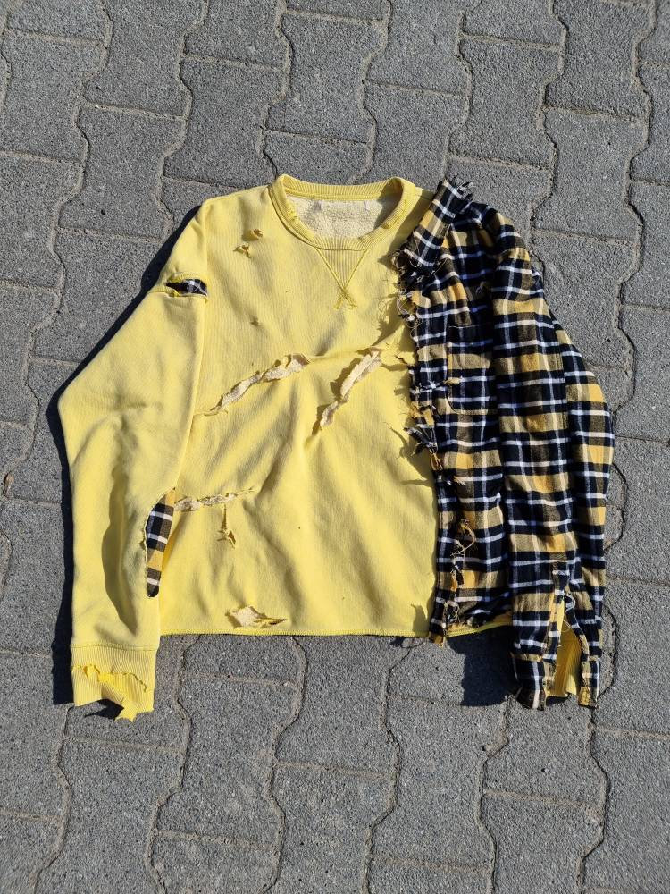 Maßgeschneiderter Handgemachter Kurzer Zweifarbiger Pullover Mit Rundhalsausschnitt Flanell Gelb Gerissen Grobe Größe L-xl von FiratCustoms