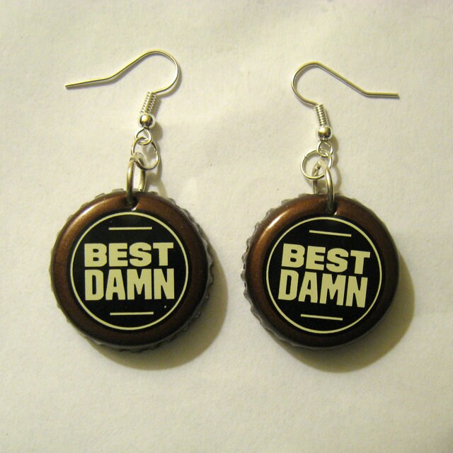 Recycled Kronkorken Ohrringe Best Damn Root Beer von FireWarpedGlass