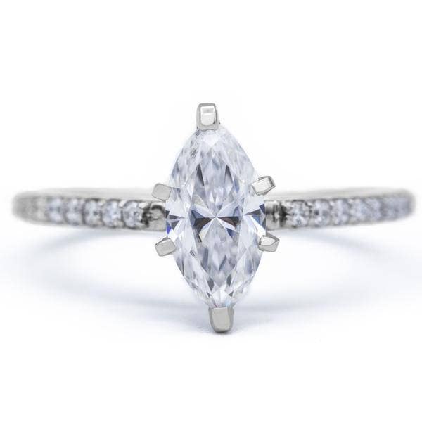 Marquise Moissanite 14K White Gold 6 Zinken Diamant Akzent Eis Kathedrale Solitär Ring von FireandBrilliance