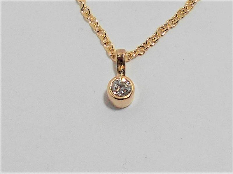 14K Gelbgold Diamant Solitär Halskette .15Ct Si 14K Gelbgold Diamant Solitär Halskette .15Ct Si von FireandLaceJewelry