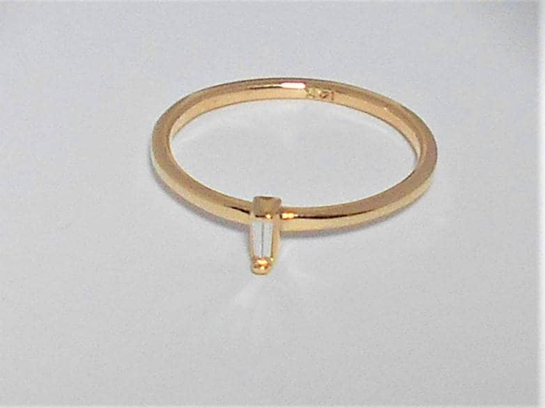 14K Gelbgold Diamant Solitär Ring Baguette Verlobungsring von FireandLaceJewelry