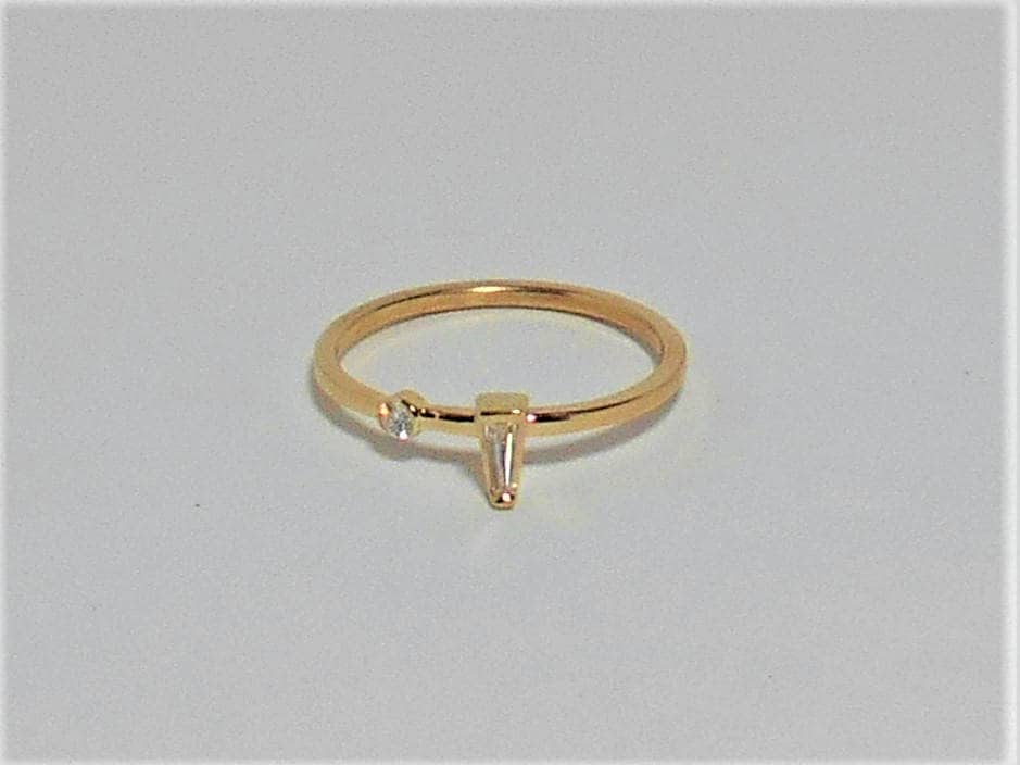 14K Gold Diamant Stapelring Baguette & Rund Solitär von FireandLaceJewelry