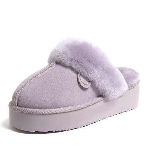Fireside by Dearfoams Damen Fireside Sydney Shearling Fur Indoor/Outdoor Scuff Slipper mit breiten Breiten, Flieder, 38.5 EU von Fireside by Dearfoams