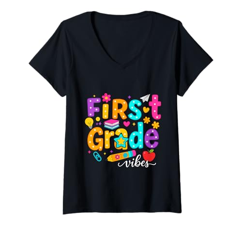 Damen Preppy First Grade Vibes Back to School 1. Klasse Mädchen Jungen T-Shirt mit V-Ausschnitt von First Day Of Back to School First Grade Vibes tees