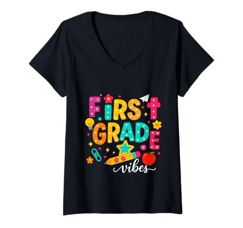 Damen Preppy First Grade Vibes Back to School 1. Klasse Mädchen Jungen T-Shirt mit V-Ausschnitt von First Day Of Back to School First Grade Vibes tees