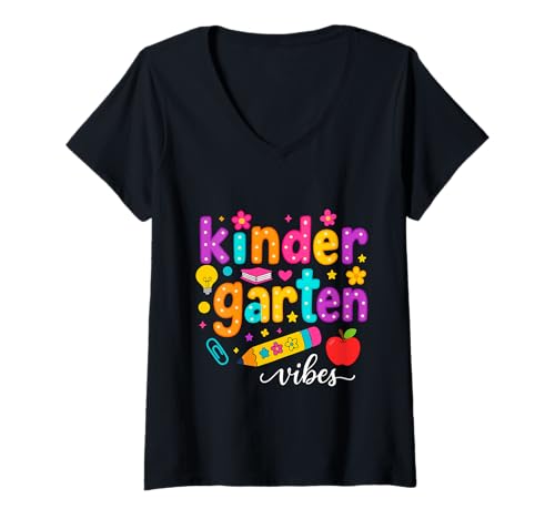 Damen Preppy Kindergarten Vibes Zurück in die Schule Lehrer Mädchen Jungen T-Shirt mit V-Ausschnitt Damen Preppy Kindergarten Vibes Zurück in die Schule Lehrer Mädchen Jungen T-Shirt mit V-Ausschnitt von First Day Of Back to School Kindergarten Vibes tee