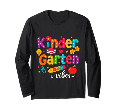 Preppy Kindergarten Vibes Zurück in die Schule Lehrer Mädchen Jungen Langarmshirt von First Day Of Back to School Kindergarten Vibes tee