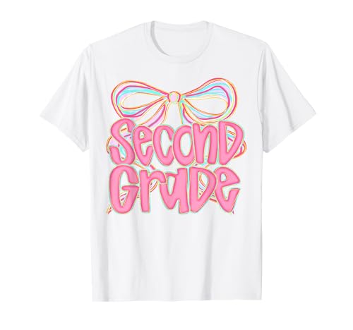 Preppy Coquette Bow aus der 2. Klasse, süßes Mädchen, zurück zur Schule T-Shirt von First Day of School Outfit Boys Girls Women Men