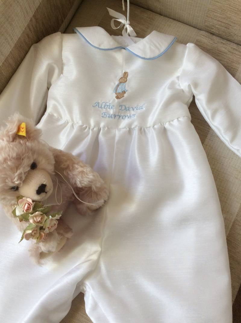 Peter Rabbit Taufanzug, Baby Jungen Kleid, Taufkleid, Personalisierte Babykleidung, Handmade Uk von FirstBlessings