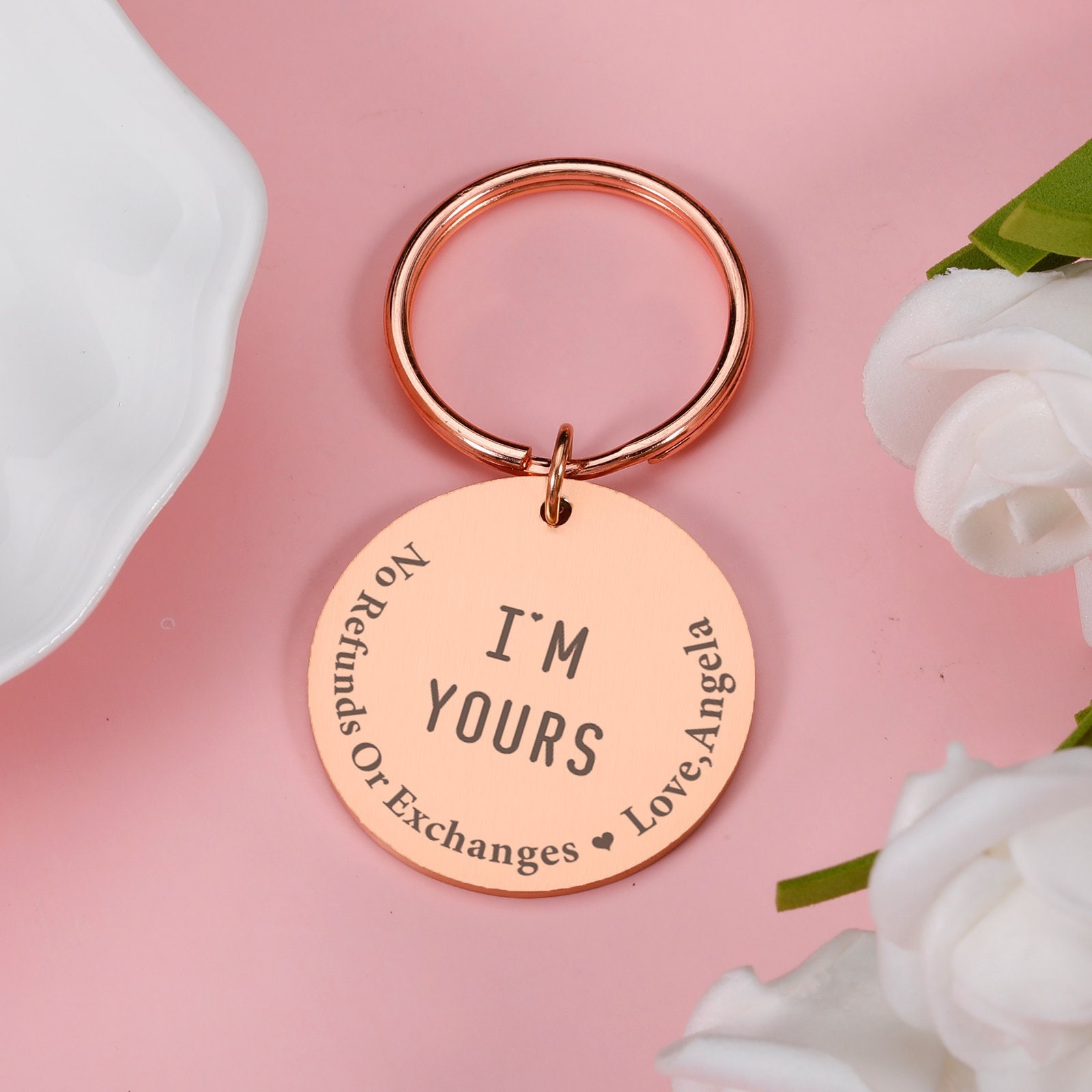 Personal Keychain-Ich Bin Dein, Keine Rückerstattungen Oder Umtausch, Geschenke Für Freund, Valentinstag Freund Freundin, Paar Schlüsselbund von FirstJewelryDesign