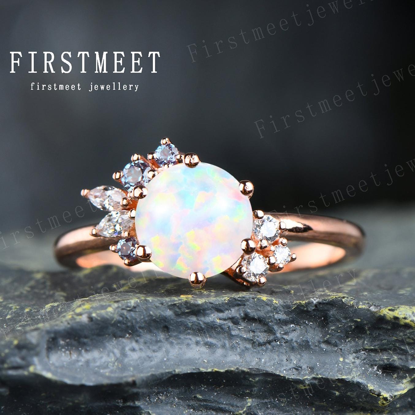 Australien Opal Ring Roségold Alexandrit Gold Blume Verlobungsring Marquise Moissanit Unikat Halo Schmuck von Firstmeetjewellery