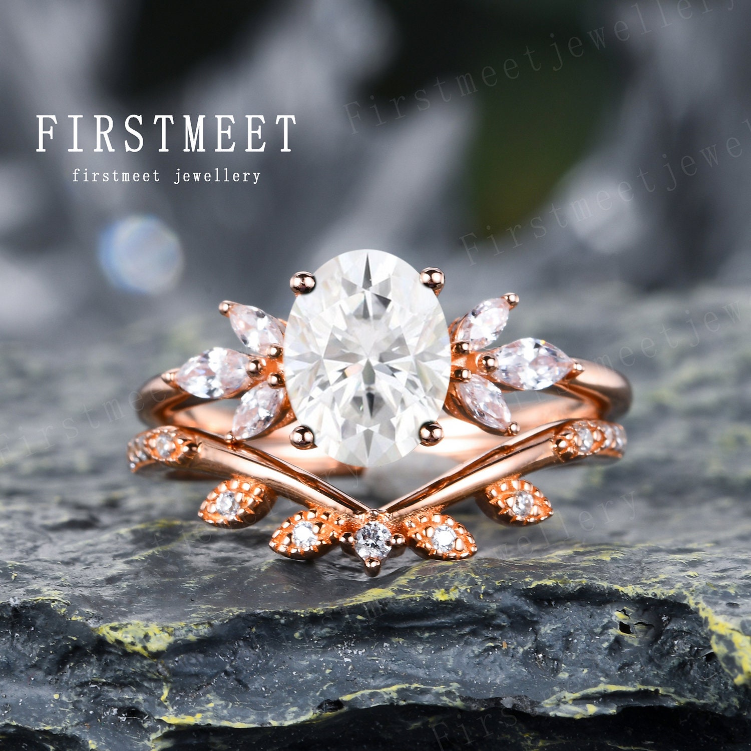 Ovaler Moissanit Ring Set Rosegold Frauen Vintage Verlobungsringe Antik Blatt Kurve Hochzeit Band Diamant Braut Eheringe von Firstmeetjewellery