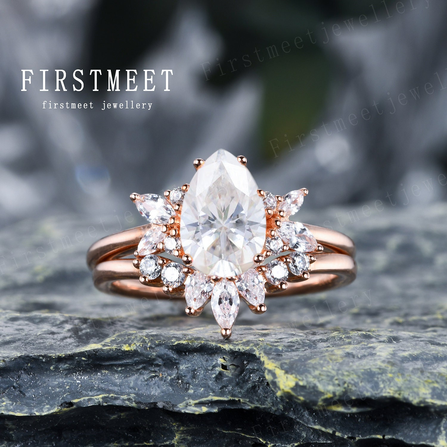 Pear Cut Moissanit Braut Set/Vintage Verlobungsringe Für Frau/Moissanit Diamant Kurve Passendes Band/Gold Ehering Set von Firstmeetjewellery