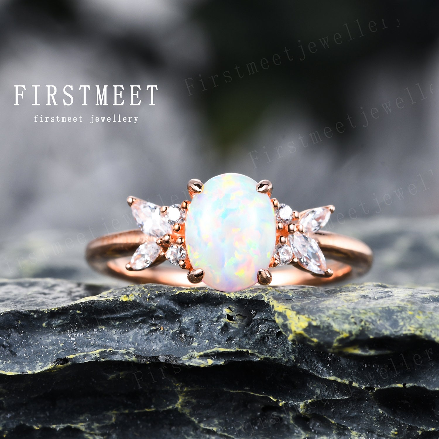 Weißer Opal Verlobungsring, Rosegold Ring Für Frau, Vintage Oval Cut Brautring, Einzigartiger Marquise Rund Diamant Ehering, Versprechen von Firstmeetjewellery