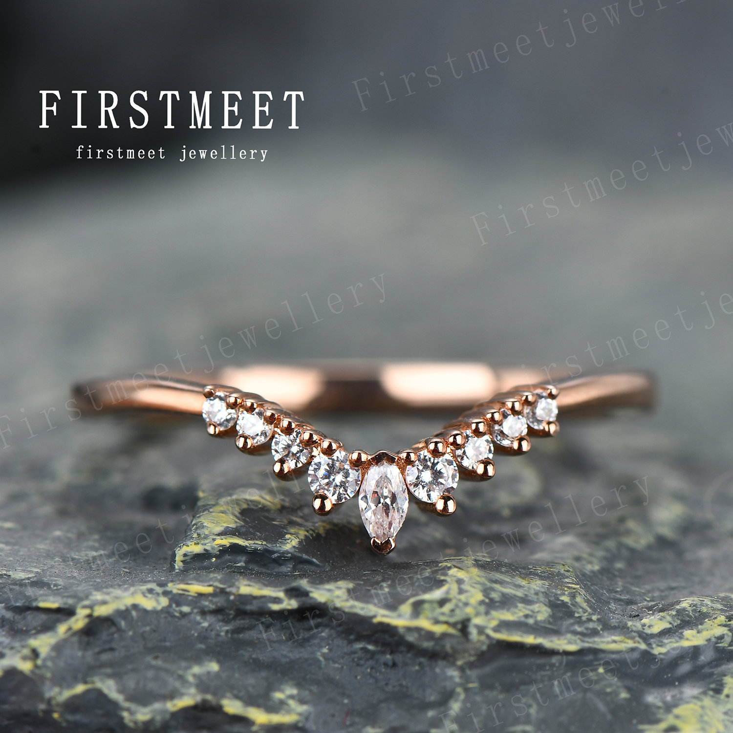 stapelbogen Hochzeitsband Marquise V Ehering Passende Band Jubiläumsring Tiara Nesting Ring von Firstmeetjewellery