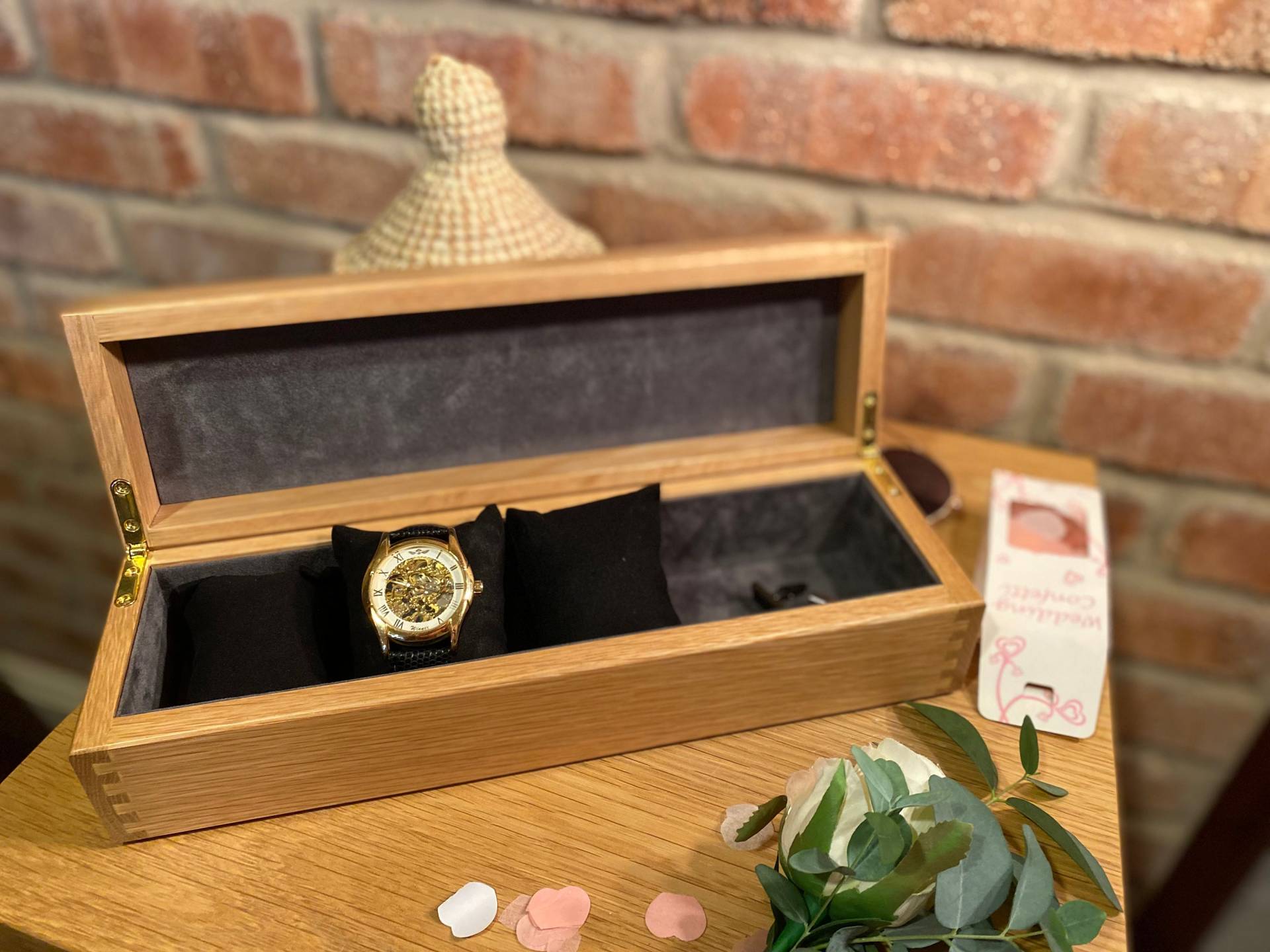 Handgefertigtes Uhren- Und Manschettenknopfkästchen - Natürliches Eichen-Finish Mit Optionaler Personalisierung Handgefertigtes Uhren- Und Manschettenknopfkästchen - Natürliches Eichen-Finish Mit Optionaler Personalisierung von FishAndFather